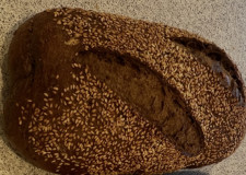Surdejs brød mørkt